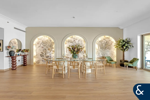 Купить квартиру в Golden Mile, Пальма Джумейра, Дубай: 3 спальни, 309м², № 75789 - фото 2