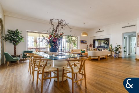 Купить квартиру в Golden Mile, Пальма Джумейра, Дубай: 3 спальни, 309м², № 75789 - фото 11