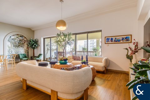 Купить квартиру в Golden Mile, Пальма Джумейра, Дубай: 3 спальни, 309м², № 75789 - фото 8