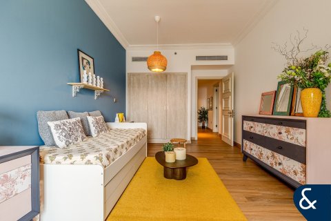 Купить квартиру в Golden Mile, Пальма Джумейра, Дубай: 3 спальни, 309м², № 75789 - фото 26