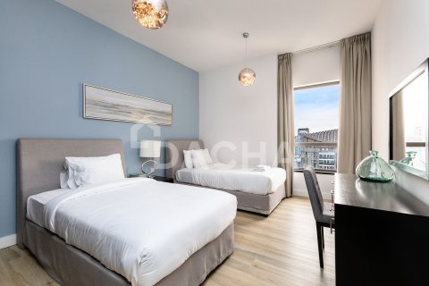 Apartamento en Shams, Jumeirah Beach Residence, Dubai, 2 dormitorios, 128 m², № 105023 - foto 9
