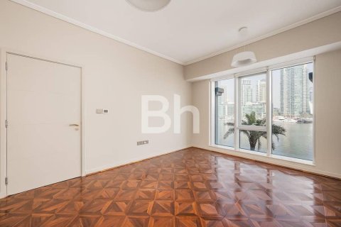 Apartment in Dubai Marina, Dubai 2 bedrooms, 129 sq.m. № 57252 - photo 9