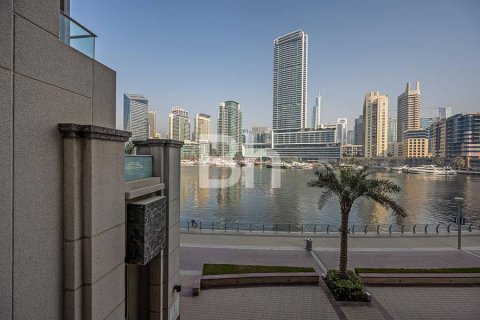 Apartment in Dubai Marina, Dubai 2 bedrooms, 129 sq.m. № 57252 - photo 12