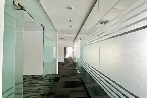 Снять в аренду офис в Дубай Инвестмент Парке, Дубай: 722м², № 94447 - фото 13