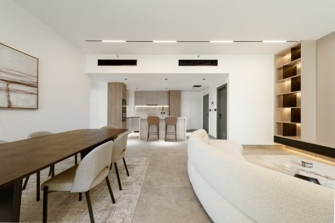 Appartement à Jumeirah Beach Residence, Dubai, 2 chambres, 130.57 m², № 142080 - photo 8