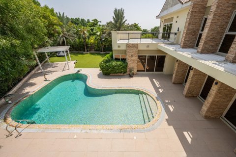 Villa in Jumeirah Golf Estates, Dubai 5 bedrooms, 749.27 sq.m. № 142081 - photo 23