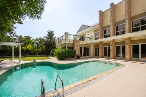 Villa in Jumeirah Golf Estates, Dubai 5 bedrooms, 749.27 sq.m. № 142081 - photo 10
