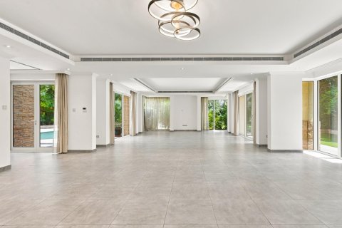 Villa in Jumeirah Golf Estates, Dubai 5 bedrooms, 749.27 sq.m. № 142081 - photo 6