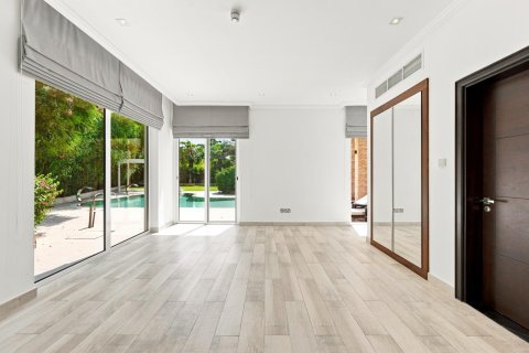 Villa in Jumeirah Golf Estates, Dubai 5 bedrooms, 749.27 sq.m. № 142081 - photo 8