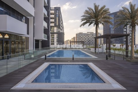 Apartment in Meydan, Dubai 2 bedrooms, 93 sq.m. № 38529 - photo 13