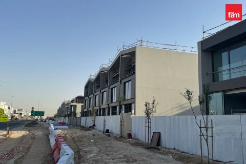 Villa in Dubai 3 bedrooms, 168 sq.m. № 18448 - photo 7
