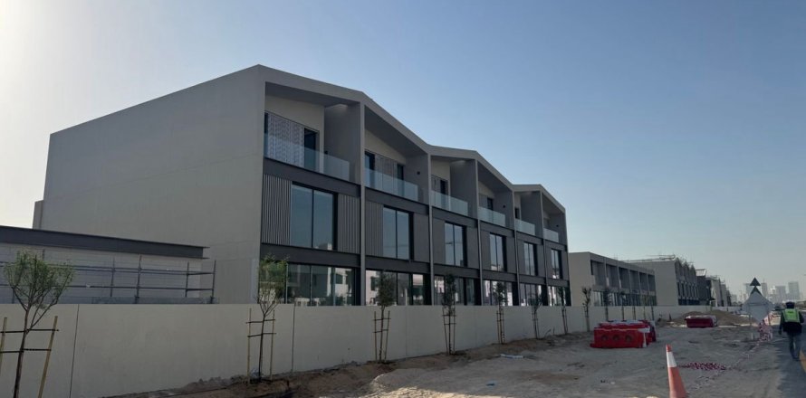 Villa in Dubai 3 bedrooms, 168 sq.m. № 18448