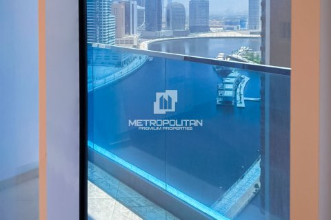 Apartment in Business Bay, Dubai 2 bedrooms, 147 sq.m. № 73572 - photo 12