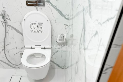 Apartment in Business Bay, Dubai 2 bedrooms, 147 sq.m. № 73572 - photo 16