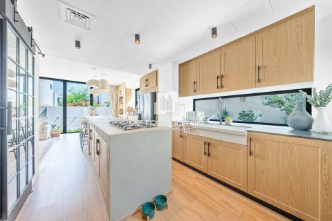 Adosado en DAMAC Hills (Akoya by DAMAC), Dubai, 3 dormitorios, 158 m², № 73568 - foto 5