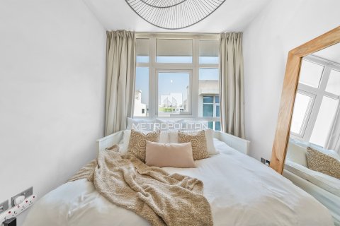 Adosado en DAMAC Hills (Akoya by DAMAC), Dubai, 3 dormitorios, 158 m², № 73568 - foto 13