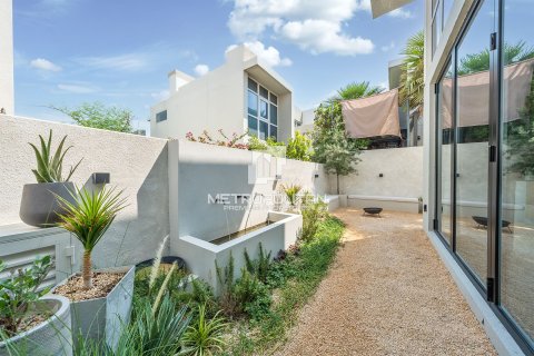 Adosado en DAMAC Hills (Akoya by DAMAC), Dubai, 3 dormitorios, 158 m², № 73568 - foto 18