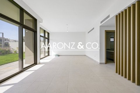 Villa en Al Furjan, Dubai, 5 dormitorios, 570 m², № 99245 - foto 3