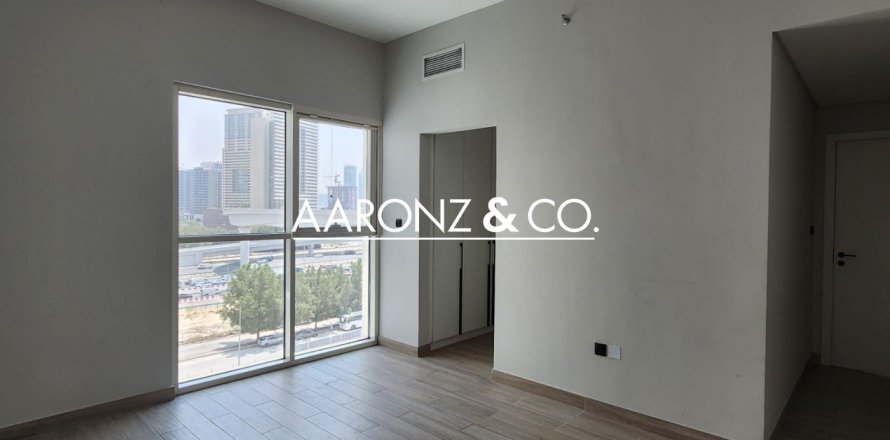 Квартира в Jumeirah Village Triangle, Дубай, 2 спальни, 139м², № 99246