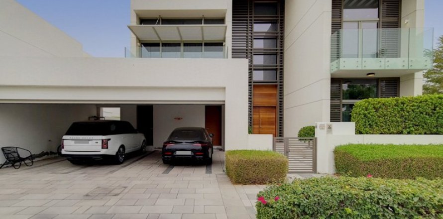 Villa à Mohammed Bin Rashid City, Dubai, 5 chambres, 786.9 m², № 1329