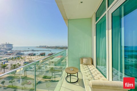 Apartment in Dubai Harbour, Dubai 2 bedrooms, 105.9 sq.m. № 4161 - photo 1