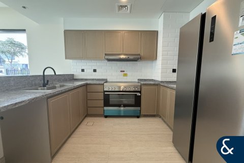 Купить таунхаус в Damac Lagoons, Дубай: 4 спальни, 144м², № 98428 - фото 4