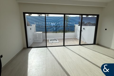 Купить таунхаус в Damac Lagoons, Дубай: 4 спальни, 144м², № 98428 - фото 3