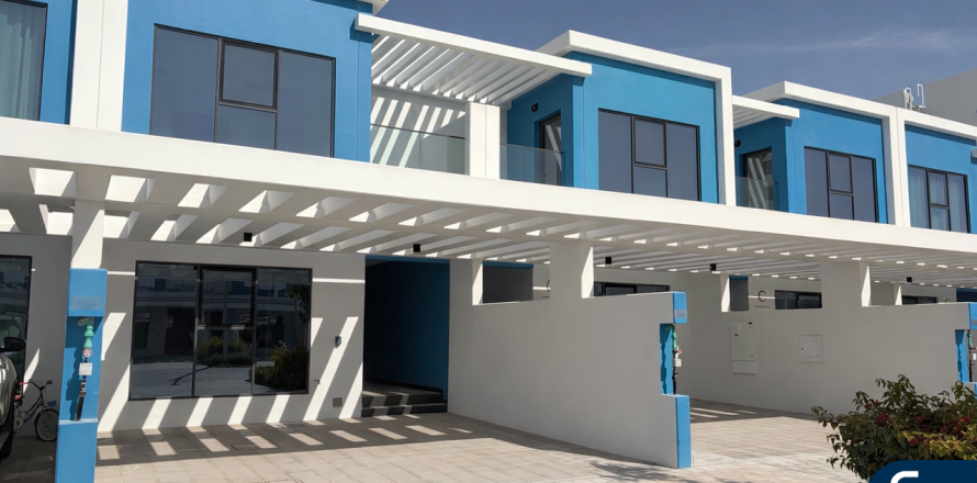 Таунхаус в Damac Lagoons, Дубай, 4 спальни, 144м², № 98428