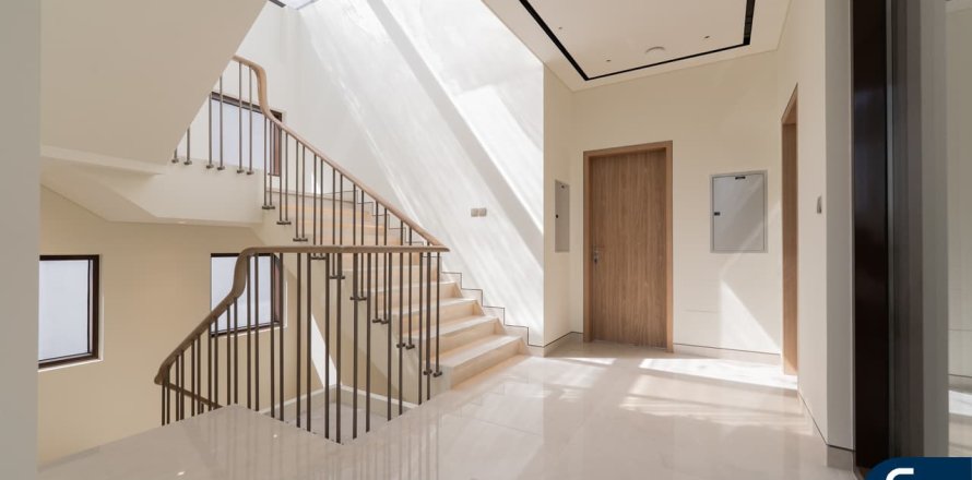 Villa à Jumeirah Park Homes, Jumeirah Park, Dubai, 5 chambres, 495 m², № 98426