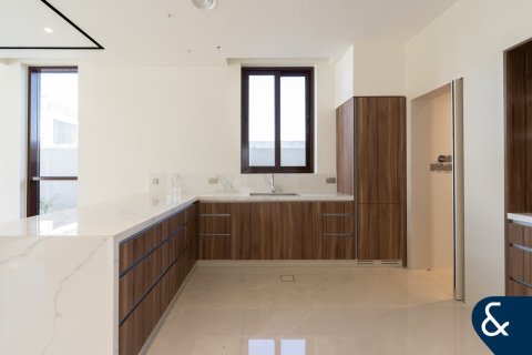 Villa à Jumeirah Park Homes, Jumeirah Park, Dubai, 5 chambres, 495 m², № 98426 - photo 11