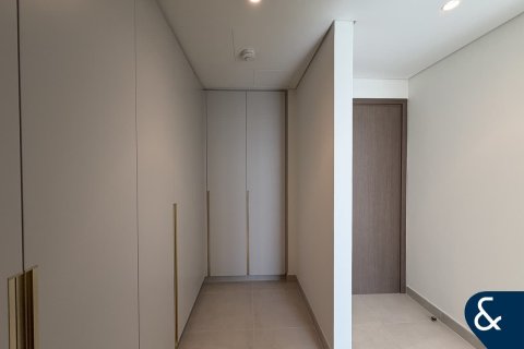 Villa en Arabian Ranches 3, Dubai, 4 dormitorios, 456 m², № 98427 - foto 8