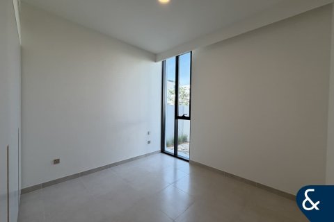 Villa en Arabian Ranches 3, Dubai, 4 dormitorios, 456 m², № 98427 - foto 9