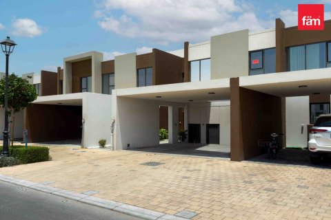 Townhouse in Dubai 3 bedrooms, 161 sq.m. № 10527 - photo 25