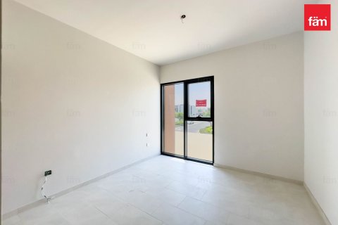 Townhouse in Dubai 3 bedrooms, 161 sq.m. № 10527 - photo 8