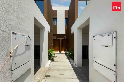 Townhouse in Dubai 3 bedrooms, 161 sq.m. № 10527 - photo 22
