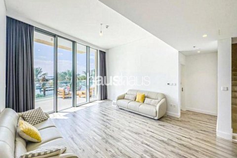 Apartment in Dubai Creek Harbour (The Lagoons), Dubai 3 bedrooms, 218 sq.m. № 44461 - photo 4