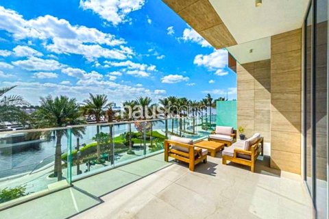 Apartment in Dubai Creek Harbour (The Lagoons), Dubai 3 bedrooms, 218 sq.m. № 44461 - photo 2