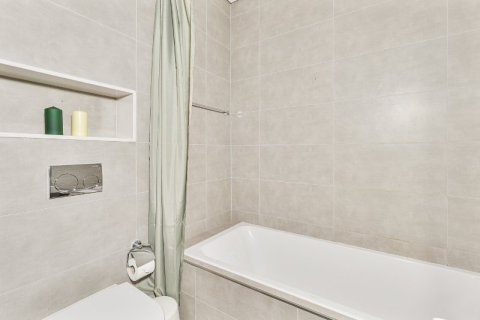 Купить квартиру в Дубае: 1 спальня, 71.28м², № 118796 - фото 13