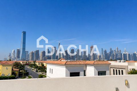 Villa in Jumeirah Park Homes, Jumeirah Park, Dubai 6 bedrooms, 845 sq.m. № 111631 - photo 2