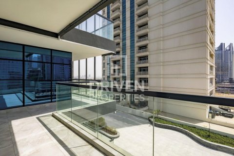 Apartamento en Dolphin Tower, Business Bay, Dubai, estudio, 58.9 m², № 140119 - foto 11