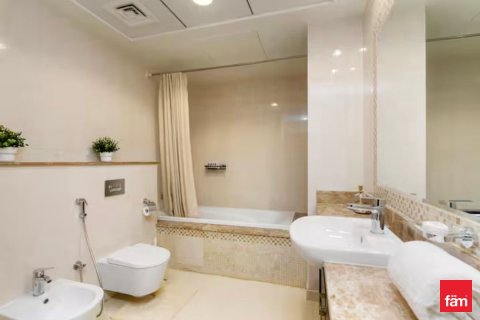 Apartment in Palm Jumeirah, Dubai 2 bedrooms, 210.6 sq.m. № 97591 - photo 15