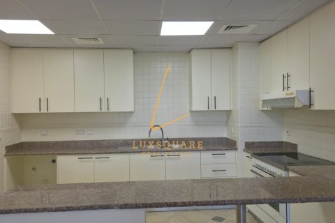 Apartment in Uptown Motor City, Motor City, Dubai 2 bedrooms, 126 sq.m. № 115243 - photo 2