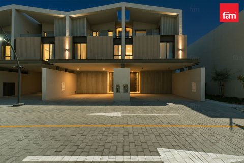 Maison de ville à Dubai, 3 chambres, 168 m², № 90566