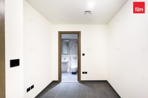 Apartment in Dubai 3 bedrooms, 192.9 sq.m. № 119072 - photo 13