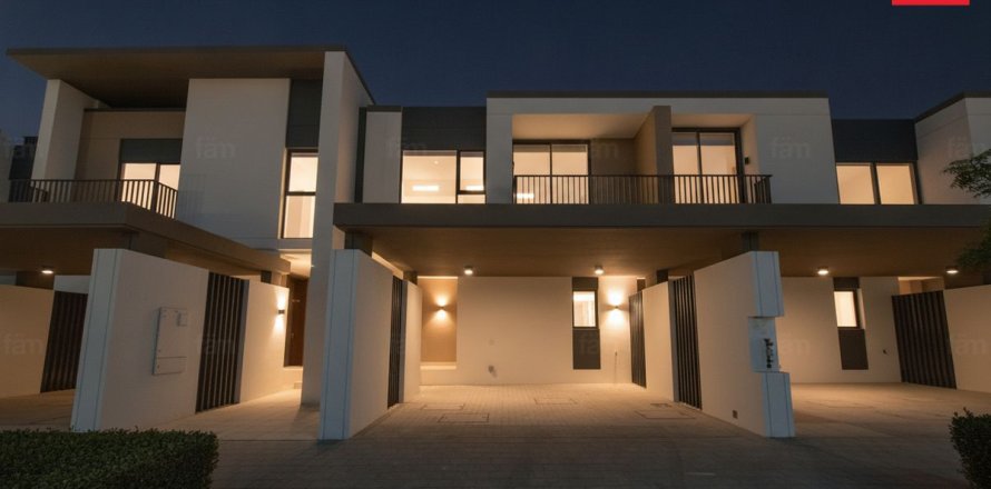 Maison de ville à Dubai, 3 chambres, 144.8 m², № 119075