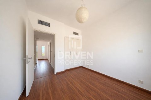 Townhouse in The Springs, Dubai 3 bedrooms, 257.43 sq.m. № 143092 - photo 10