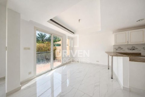 Townhouse in The Springs, Dubai 3 bedrooms, 257.43 sq.m. № 143092 - photo 6
