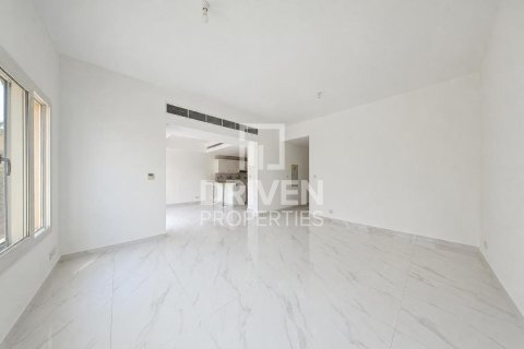 Townhouse in The Springs, Dubai 3 bedrooms, 257.43 sq.m. № 143092 - photo 4