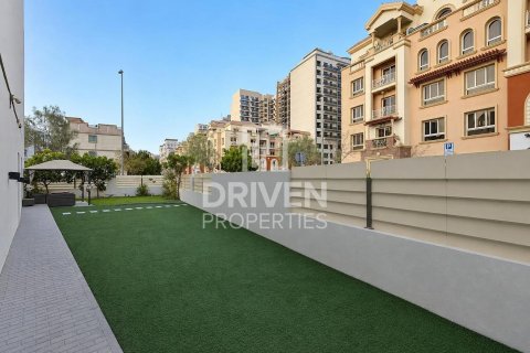 Villa in District 10, Jumeirah Village Circle, Dubai 4 bedrooms, 344.76 sq.m. № 143093 - photo 26