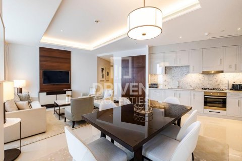 Apartamento en The Address Sky View Towers, Downtown Dubai (Downtown Burj Dubai), Dubai, 2 dormitorios, 123.47 m², № 128275 - foto 2